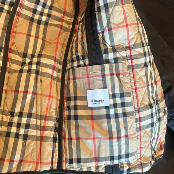 Burberry Fernleigh Women’s JacketSize Small